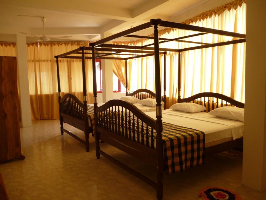 Resort Deepika מיריסה חדר תמונה